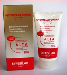 SOL004 NAPOZÓ EMULZIÓ SPF 50 MAGAS UVA/UVB VÉDELEM